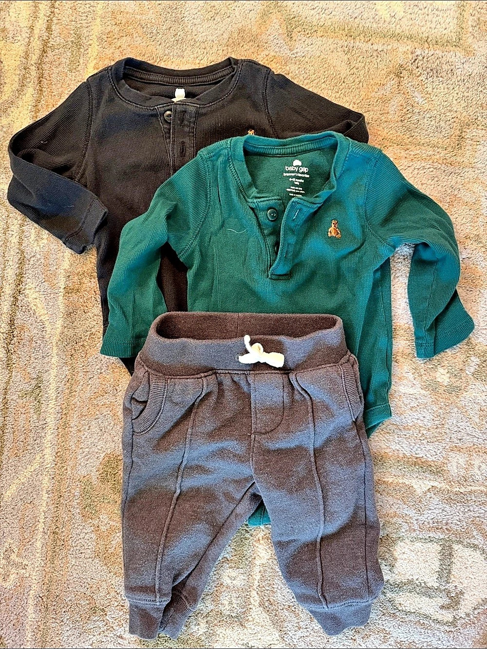 Gap Baby 3-Piece Outfit Set Green Gray 6-12 Months